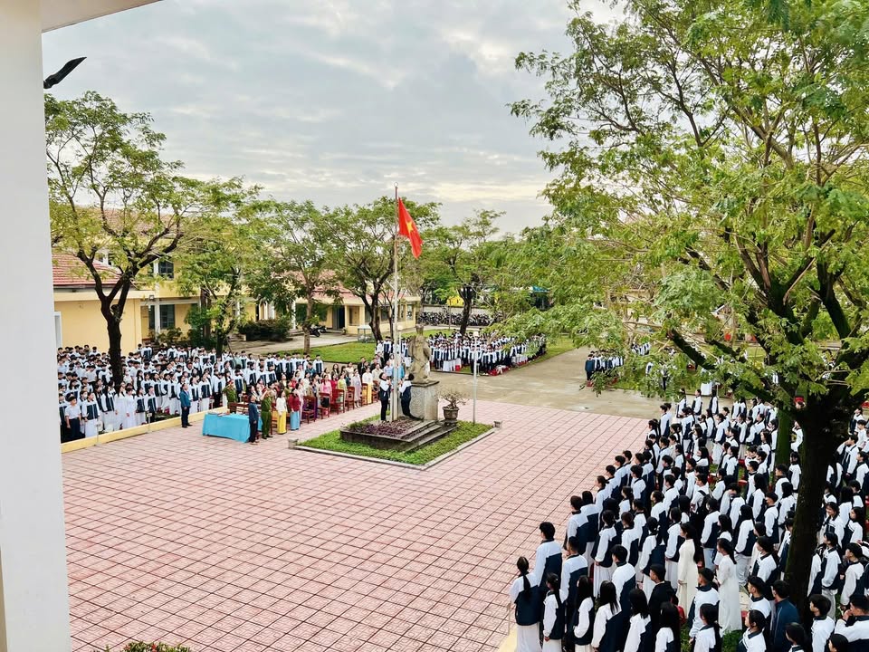 BÁO CÁO THƯỞNG NIÊN NĂM 2026
